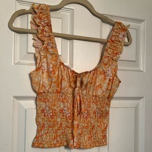 Prettylittle thing crop tank top